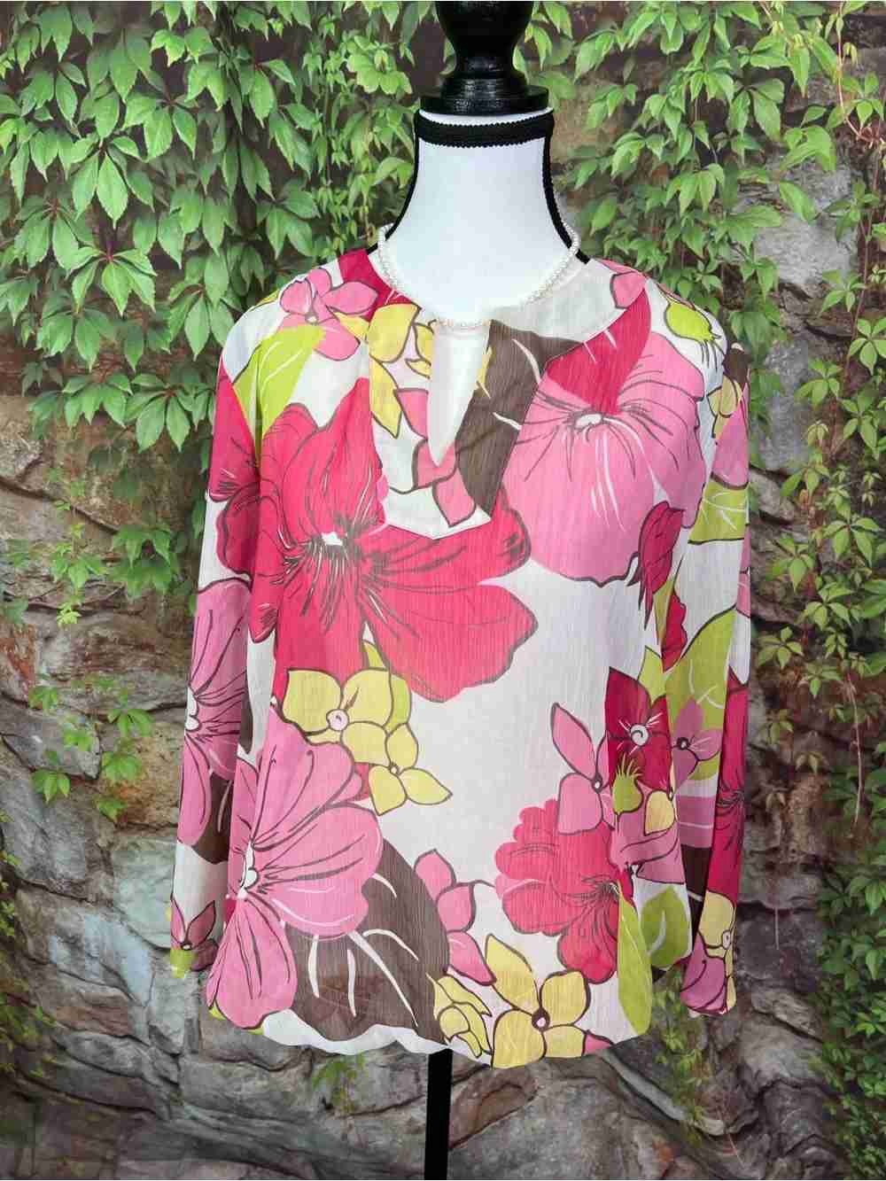 Floral Keyhole Long-Sleeve Blouse - Pink Multi